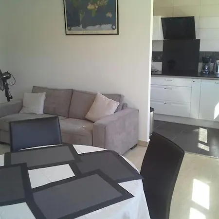 Appartement 2 Pieces Magnifiques Vue De Papes à Avignon Extérieur photo