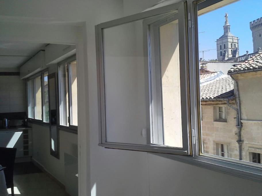 Appartement 2 Pieces Magnifiques Vue De Papes Avignon